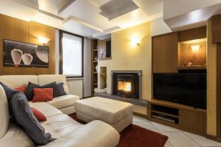 Stabile o palazzo in vendita, via della Vittoria  8, Bonate Sopra