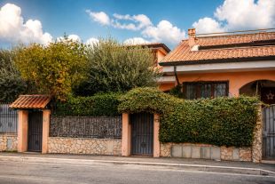 Villa in vendita, viale Valle dell'Aniene, Marco Simone, Guidonia Montecelio