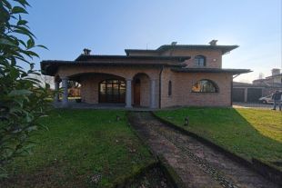 Villa in vendita, via I. Rabin  59, Casalpusterlengo