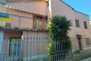 Appartamento in vendita, via Raffaello Sanzio  106, Senigallia