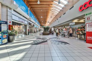 Showroom o open space in affitto, via Amilcare Ponchielli  23, Savena, Bologna