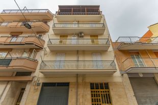 Quadrilocale in vendita, via Fabio Filzi  35, Gravina In Puglia