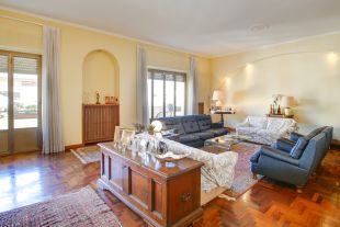 Appartamento in vendita, via Clitunno, Trieste, Roma