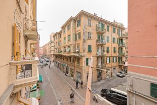 Appartamento in vendita, via Carlo Rolando  31, Sampierdarena, Genova