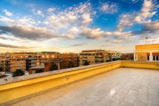 Attico in vendita, Piazzale della Posta  2, Lido di Ostia, Roma