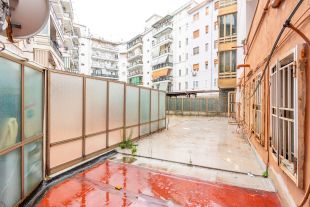 Appartamento in vendita, via Generale Francesco Pignatelli  16bis, Centro, Napoli
