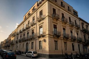 Bilocale in vendita, via E. A. Pantano  87, Tribunale, Catania