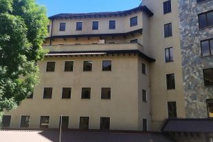 Bilocale in affitto, via G. F. Medail  22, Bardonecchia