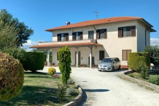 Villa in vendita, Frazione Sant'Apollinare  118, Arcevia