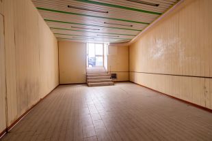 Negozio in vendita, via XX Settembre  38, Centro Storico, Catanzaro