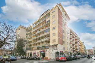 Quadrilocale in vendita, via Collalto Sabino  72, Trieste, Roma