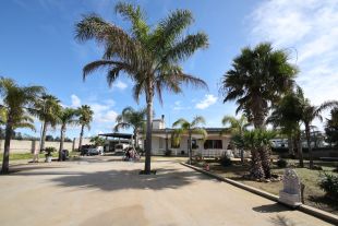 Villa in vendita, via Mesagne, San Donaci