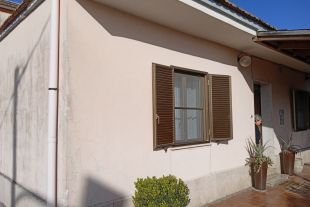 Villa in vendita, via Carrara 9, Latina Scalo, Latina