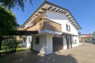 Villa in vendita, via Giovanni Pascoli  2, Caselle, Selvazzano Dentro