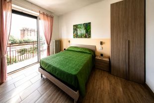 Trilocale in vendita, via Lorenteggio  209, Inganni, Milano