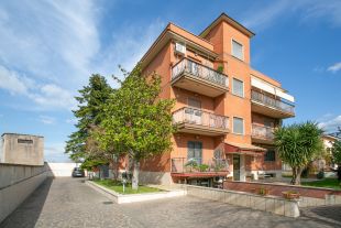 Quadrilocale in vendita, via Roccabernarda  48, Anagnina, Roma