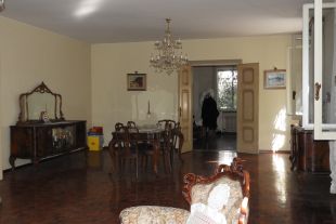 Villa in vendita, via Claudia, Maranello