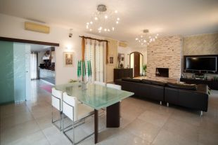 Villa in vendita, via Giuseppe Sirtori  2, Igea Marina, Bellaria-igea Marina