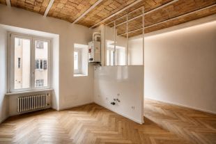 Monolocale in vendita, via Germanico  170, Prati, Roma