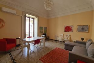 Trilocale in affitto, via Vittorio Emanuele II  108, Centro Storico, Catania