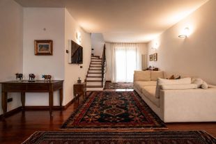Appartamento in vendita, via G. Puccini  62, Abano Terme