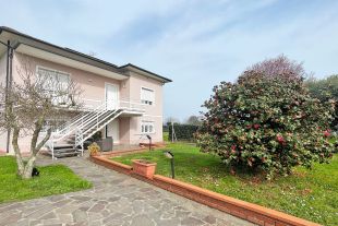 Villa in vendita, via Delle Cornacchie, San Vito, Lucca