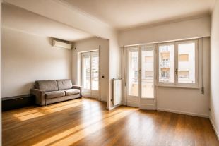 Quadrilocale in vendita, via Collalto Sabino  72, Trieste, Roma