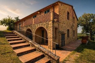 Trilocale in vendita, via Cerroni, Castelfalfi, Montaione