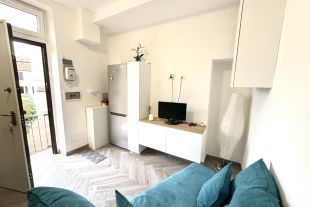 Bilocale in vendita, via Carlo Farini  80, Isola, Milano