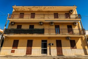 Trilocale in vendita, via Caprera  14, Bitonto