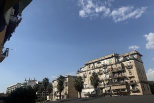 Bilocale in vendita, via Ponte della Maddalena  147, Centro, Napoli