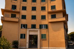 Appartamento in vendita, Piazza Oderico da Pordenone  1, Garbatella, Roma