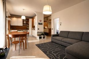 Trilocale in vendita, via A. Mozzi  33, Pascoletto, Mozzo