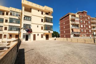 Appartamento in vendita, viale Santa Panagia  281, Siracusa