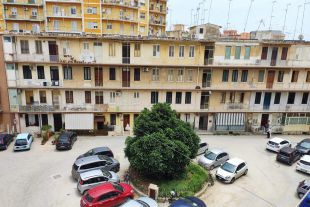 Quadrilocale in vendita, via Francesco Mauceri  4, Gelone, Siracusa