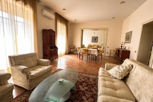 Quadrilocale in vendita, via Alessandro Manzoni  79, Centro, Agrigento