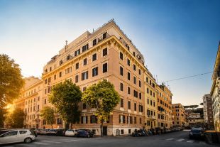 Bilocale in vendita, via Francesco Caracciolo  14, Prati, Roma