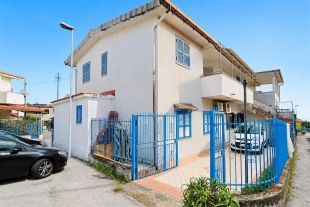 Appartamento in vendita, viale Raffaello, Scalea