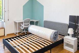Trilocale in affitto, viale Libia  138, Trieste, Roma