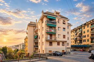 Bilocale in vendita, via Pasquale Berghini, San Fruttuoso, Genova