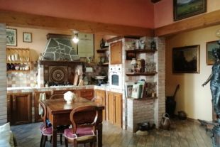 Trilocale in vendita, Bobbio  PC  Italia, Bobbio