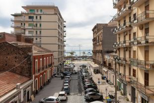Quadrilocale in vendita, via Antonino di Sangiuliano, Centro Storico, Catania