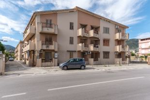 Bilocale in vendita, via Gaspare Amodeo  96, Oliveri