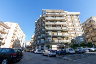 Quadrilocale in vendita, via Madonna dei Cieli  10, Stadio, Catanzaro