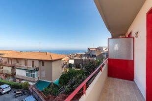 Bilocale in vendita, via San Gregorio  18/A, Aci Castello