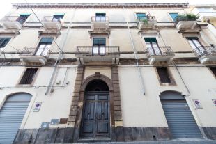 Quadrilocale in vendita, via Sapuppo  5, Centro Storico, Catania