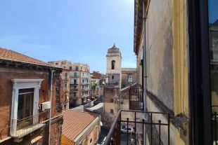 Quadrilocale in vendita, via Sapuppo  5, Centro Storico, Catania