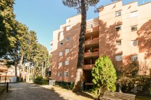 Trilocale in vendita, via dell&#039;Isola Farnese  20, Olgiata, Roma