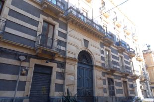 Appartamento in vendita, via Giuseppe Verdi  67, Centro Storico, Catania
