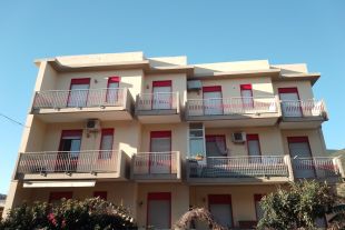 Trilocale in vendita, via Stazione  13, Oliveri
